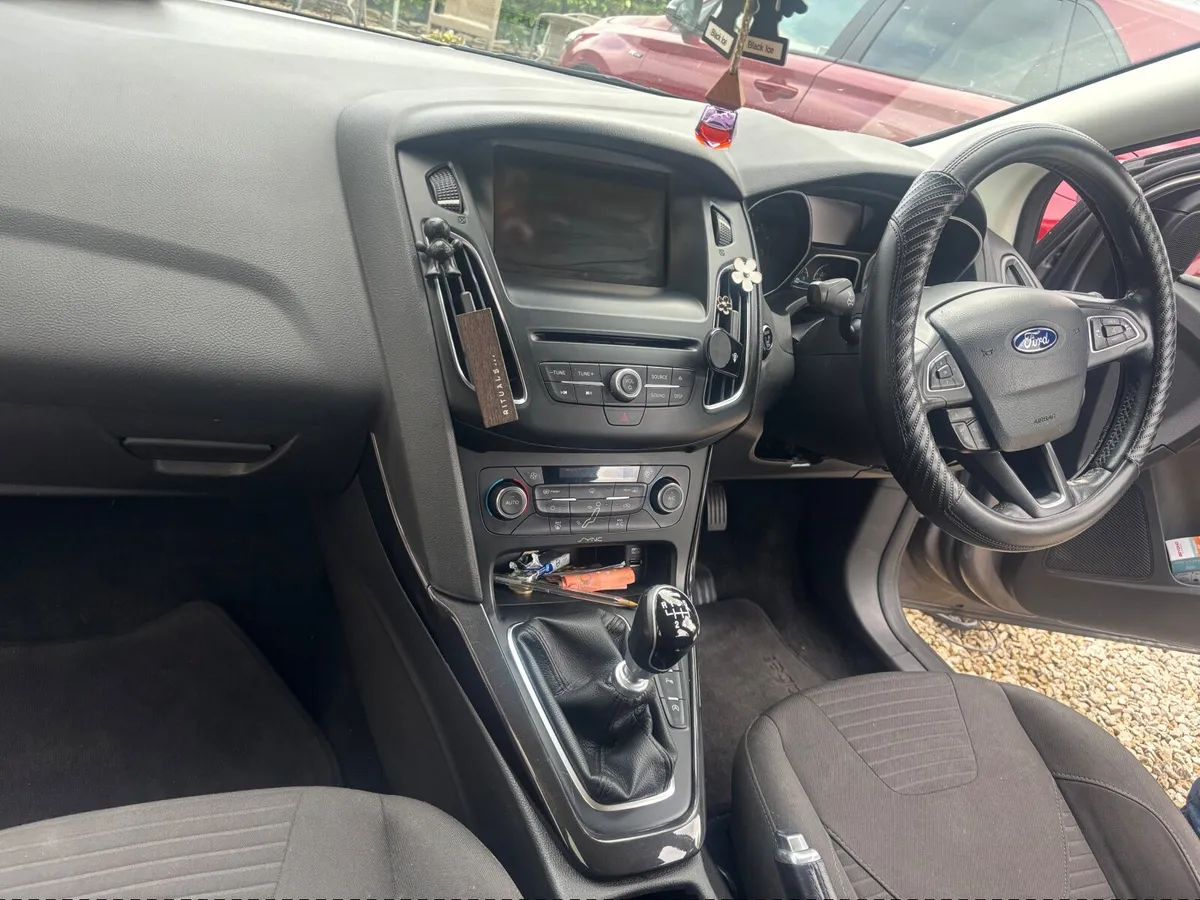 Ford Focus 2015 - Image 4