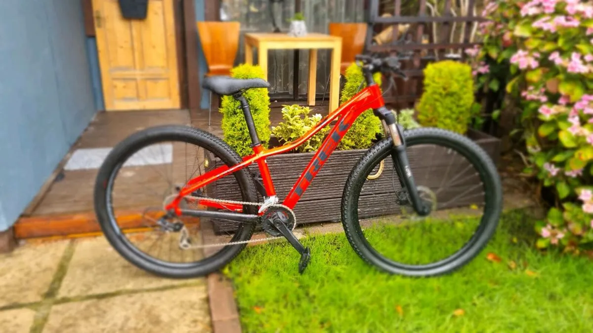 TREK MARLIN 6 - Image 2