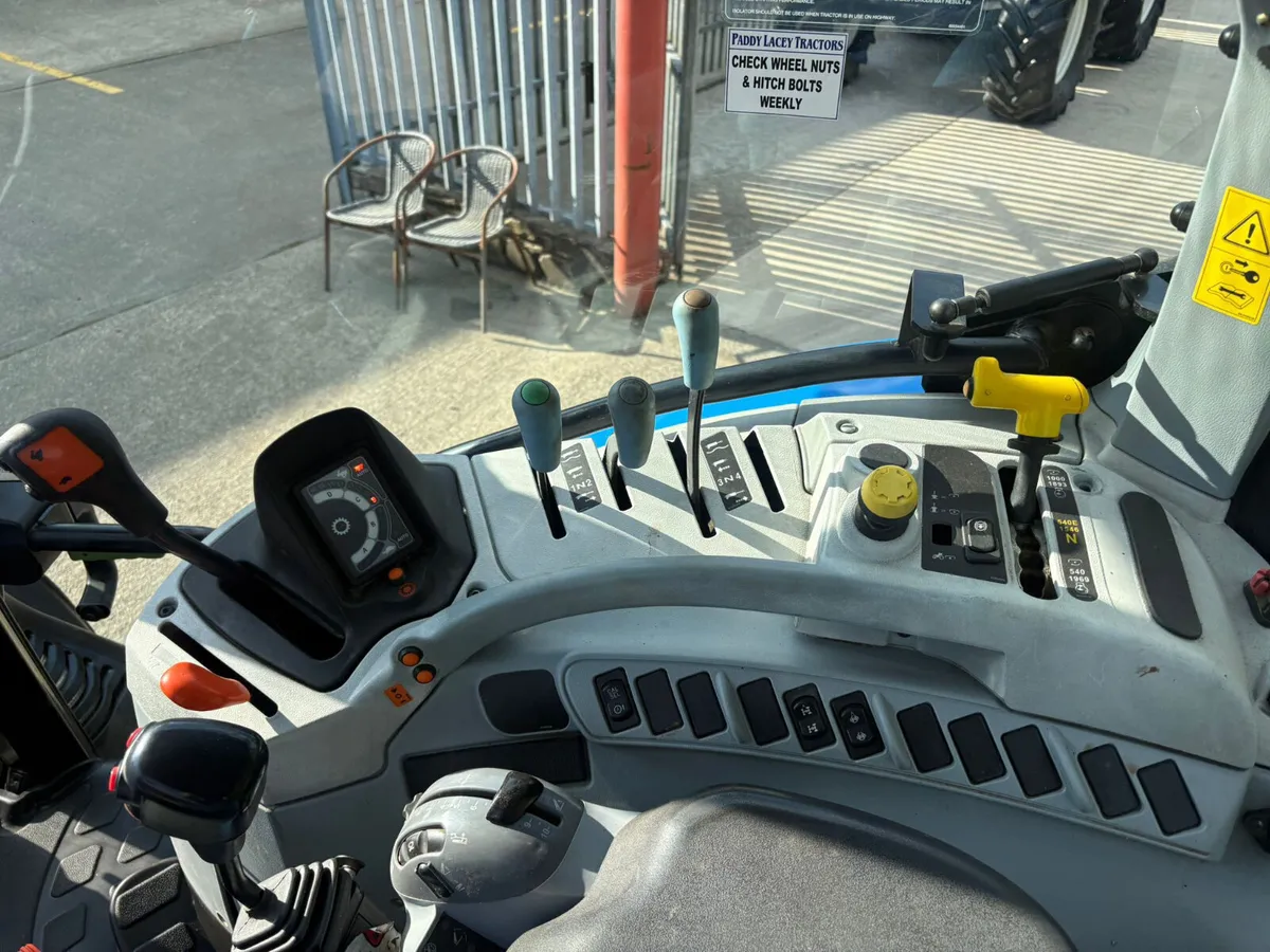 2012 NEW HOLLAND T6.160 - Image 2
