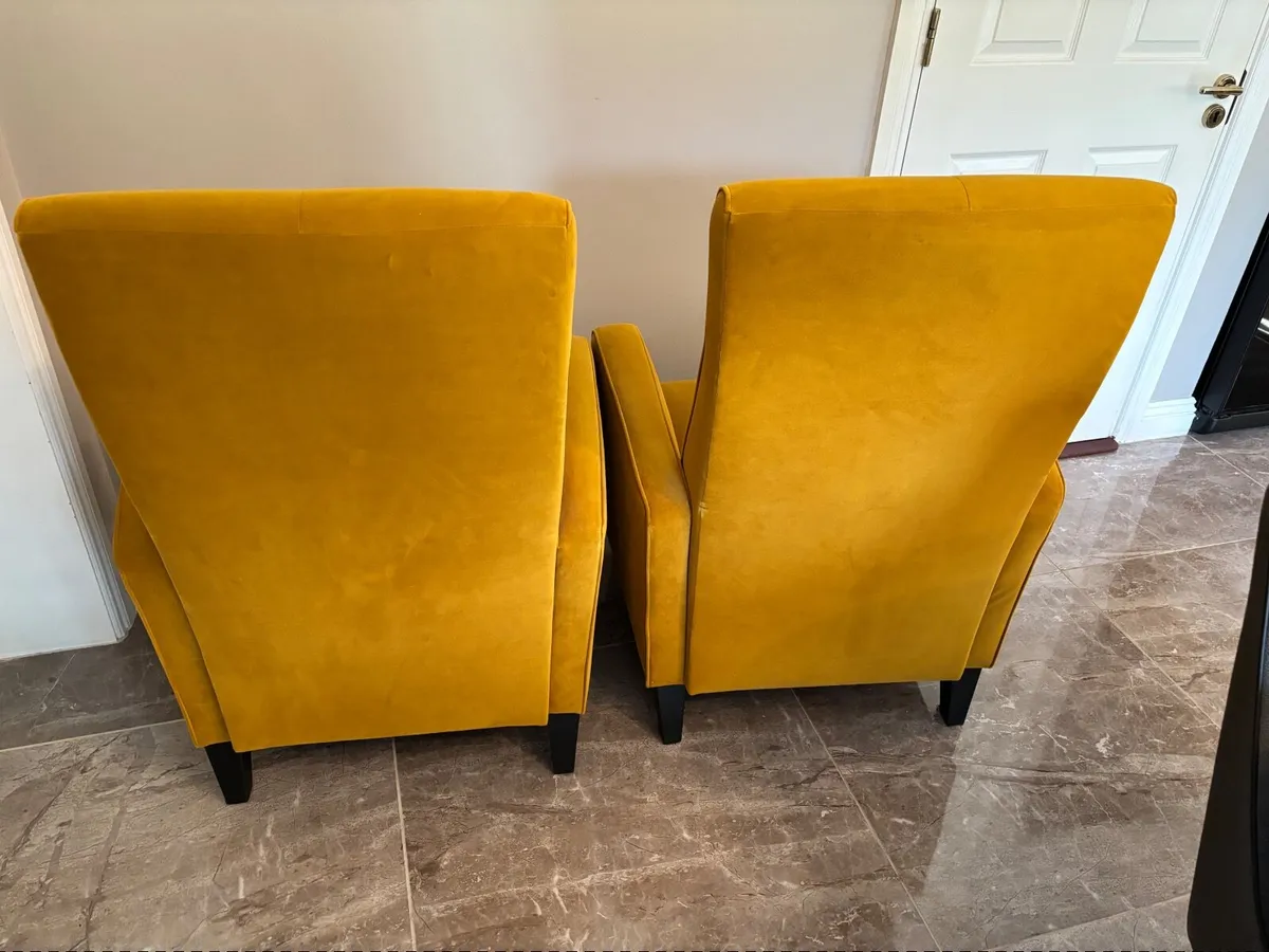 Furniture - Armchairs - Image 4