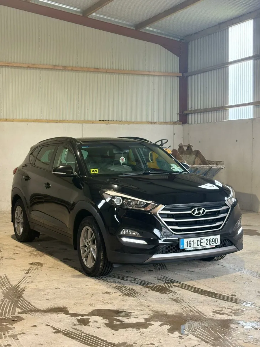 HYUNDAI TUSCON 1.7D - Image 4