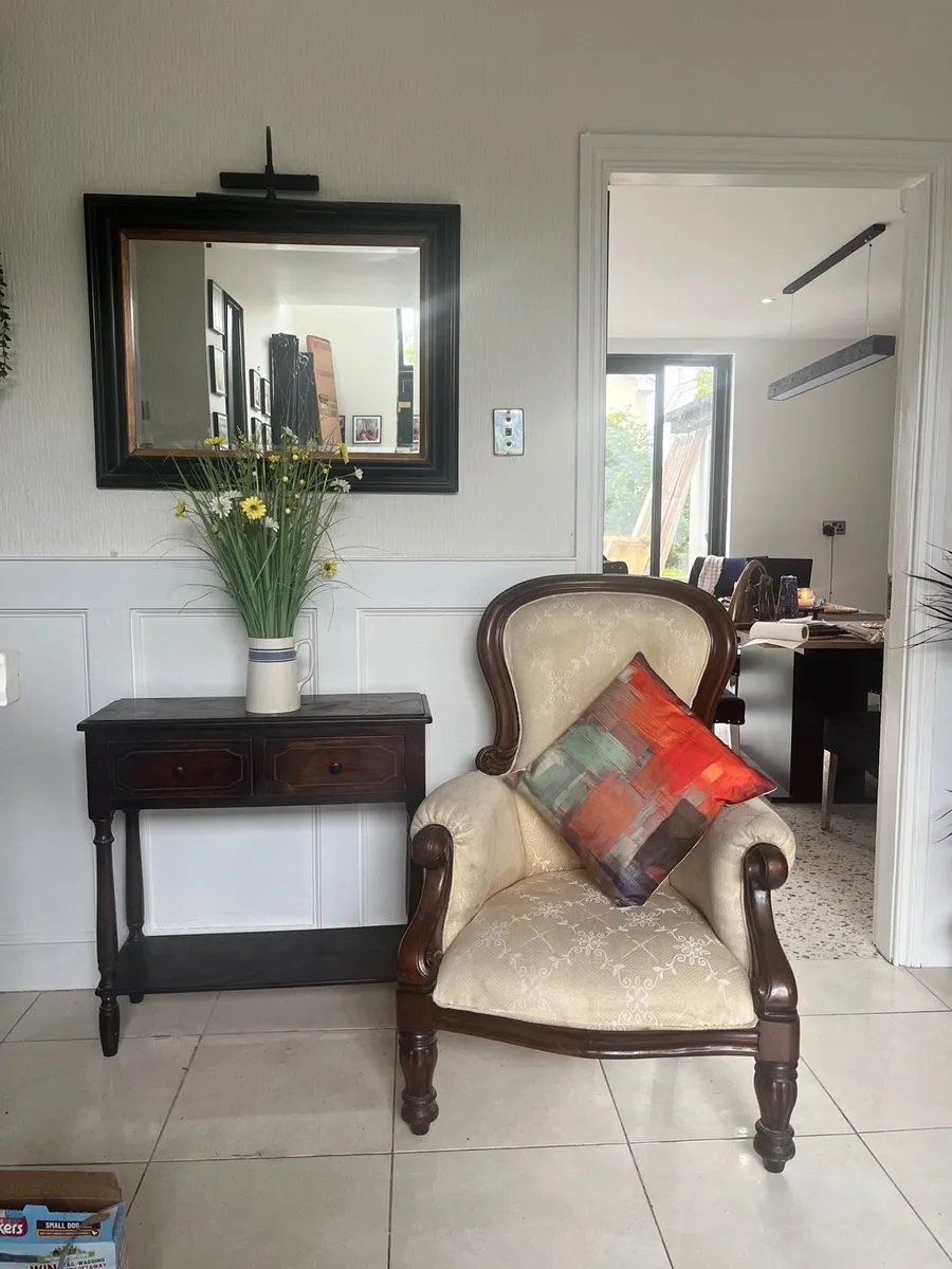 Chaise Loungue Mirror Console Table & Chair - Image 2
