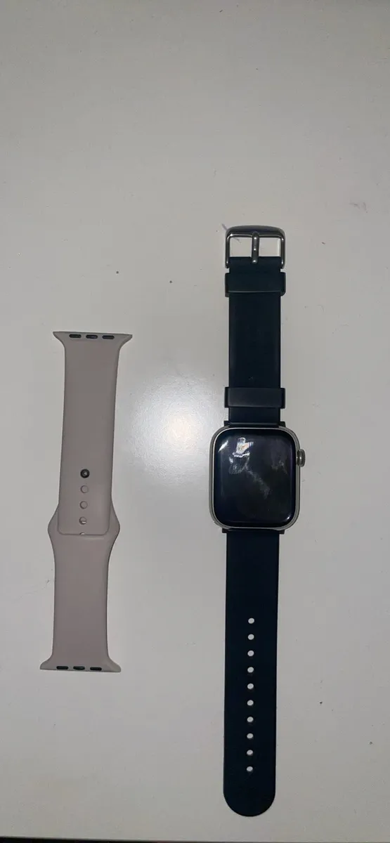 Stainless steel apple watch series 7 - Image 4