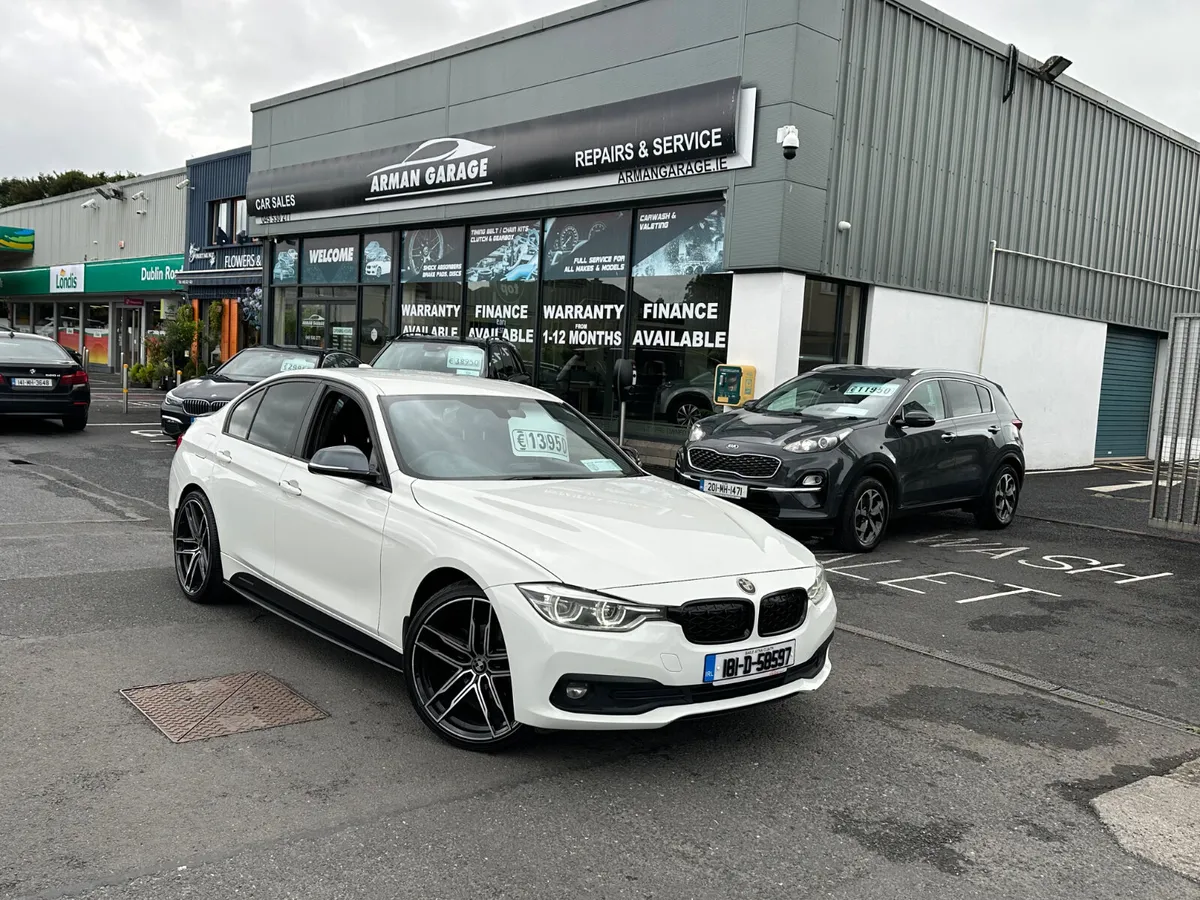 BMW 3-Series 2018 - Image 1