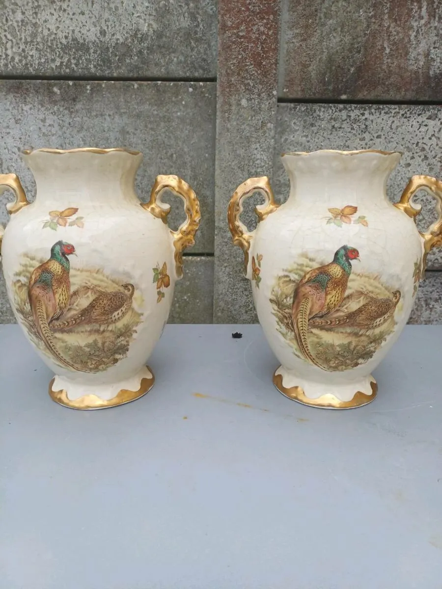 1940s Staffordshire Vases - Image 3