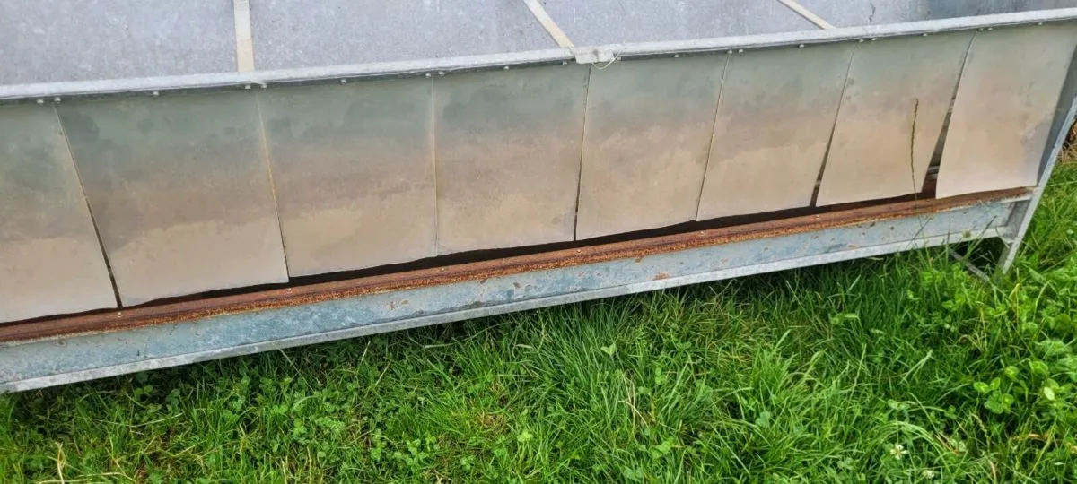 8ft Hoggett Creep Feeder x 2 - Image 4