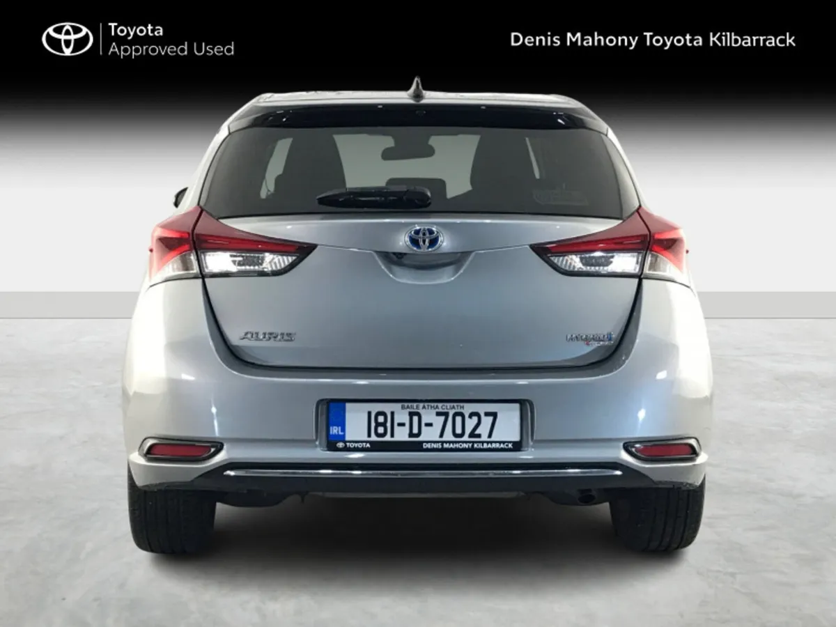 Toyota Auris AURIS HYBRID LUNA SPORT - Image 4