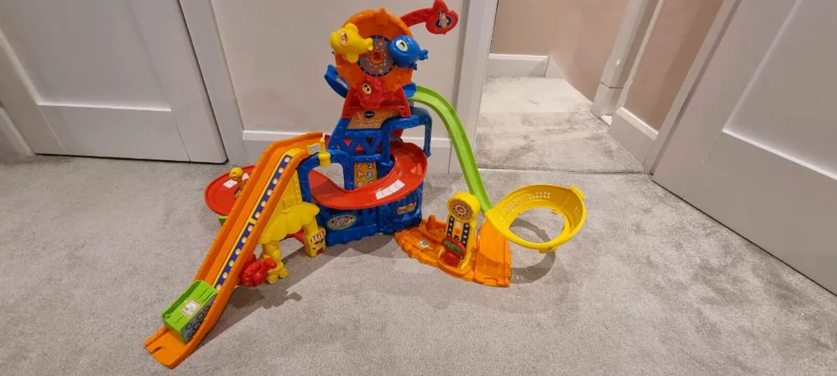 Vtech Toot Toot - Image 2