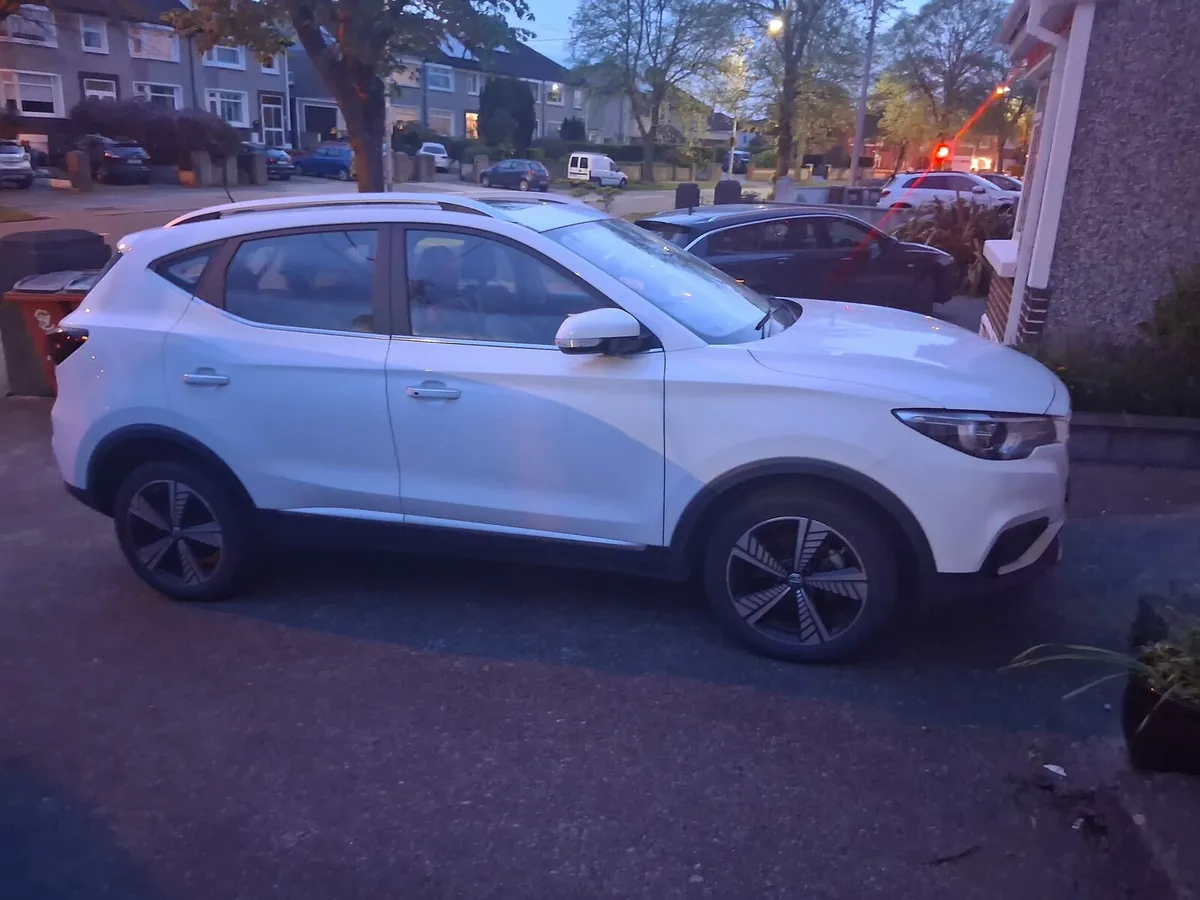 MG ZS up for quick sale. - Image 4