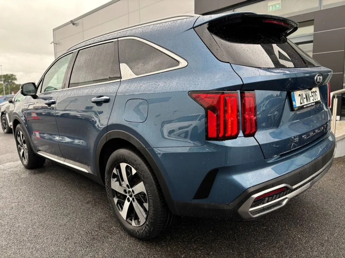Kia Sorento 2.2 Diesel K4 7 Seater - Image 3