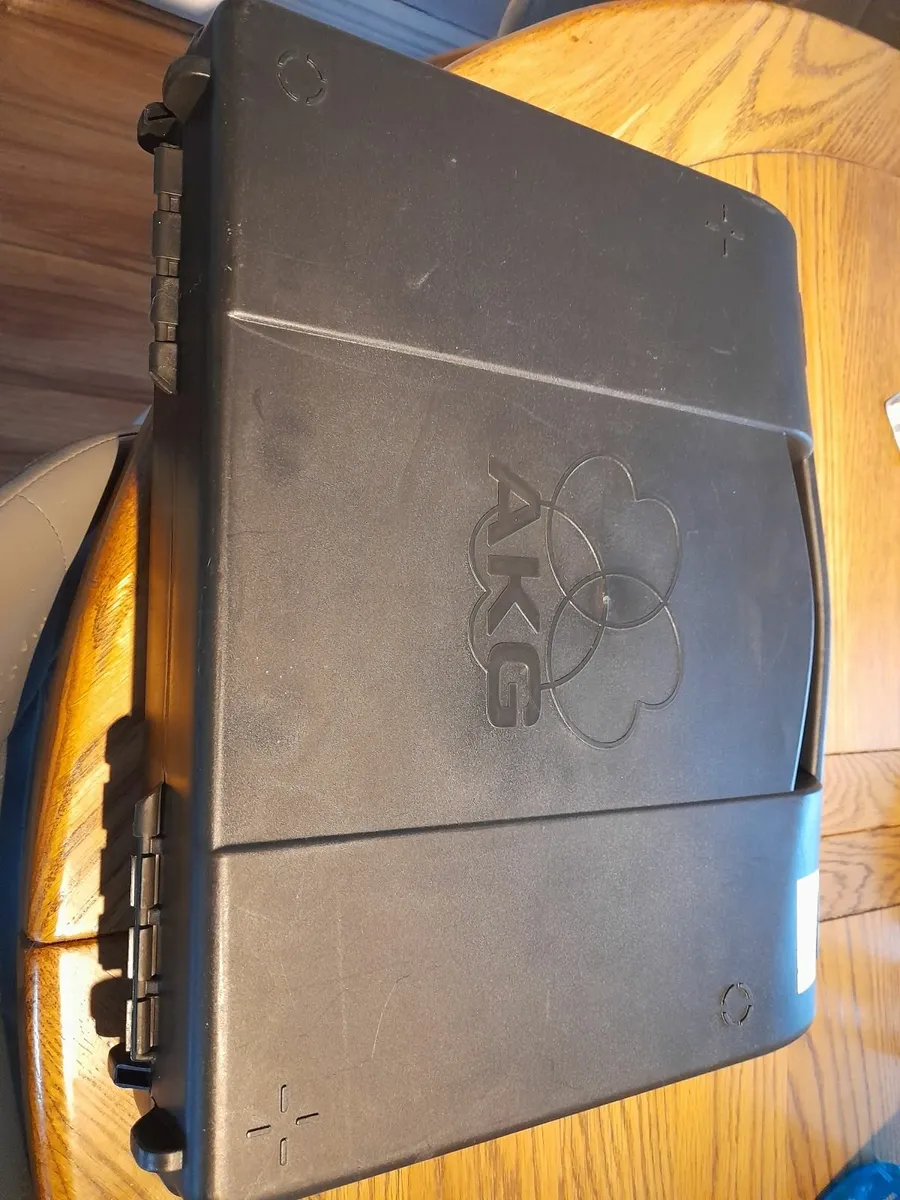 Akg stage mic wireless - Image 2