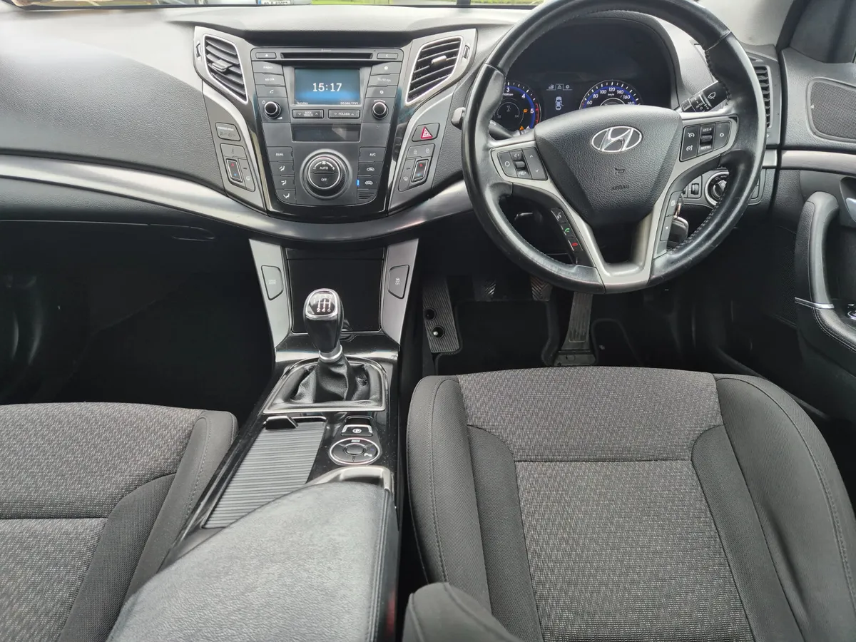 Hyundai i40 2016. Full Service History. - Image 4