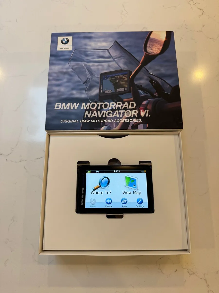 BMW Navigator VI - Image 2