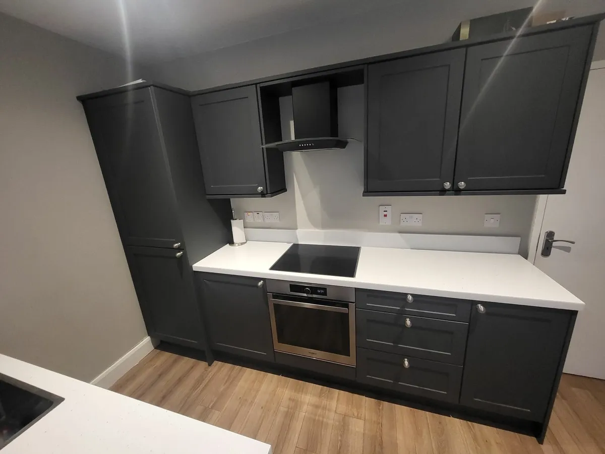 Berkeley Kitchen (Graphite) - Image 3