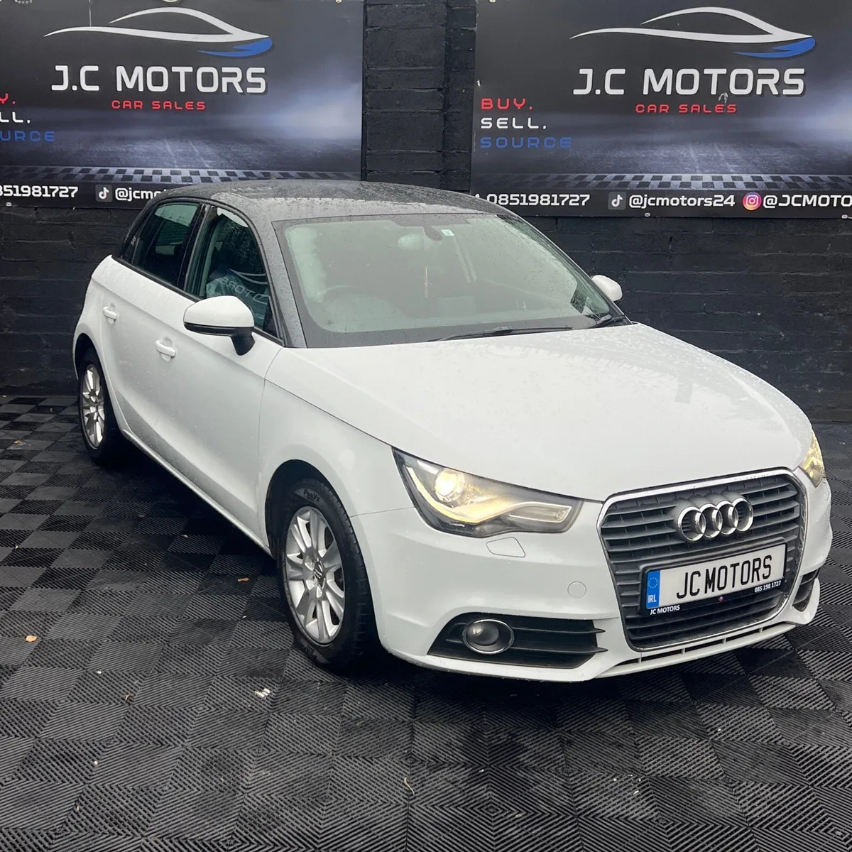 2015 Audi A1 Automatic 1.4 TFSI - Image 1