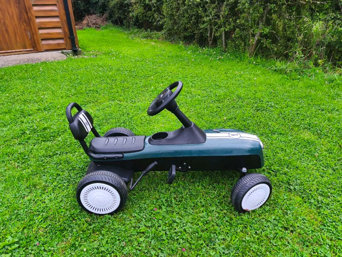 Kids Race Car - Image 1