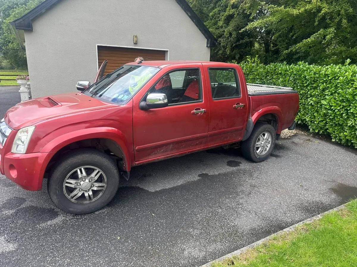 Isuzu D Max Rodeo 2.5 diesel - Image 2