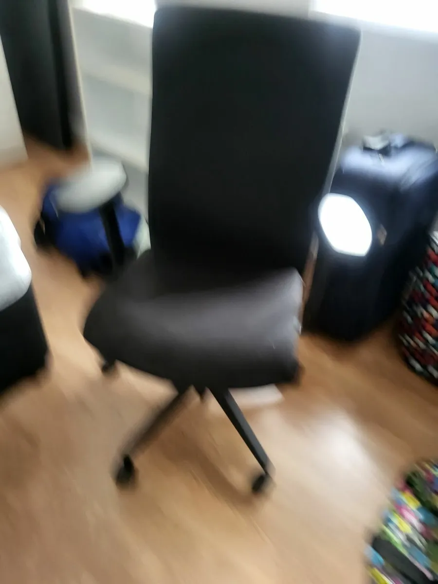 House contents - Image 1
