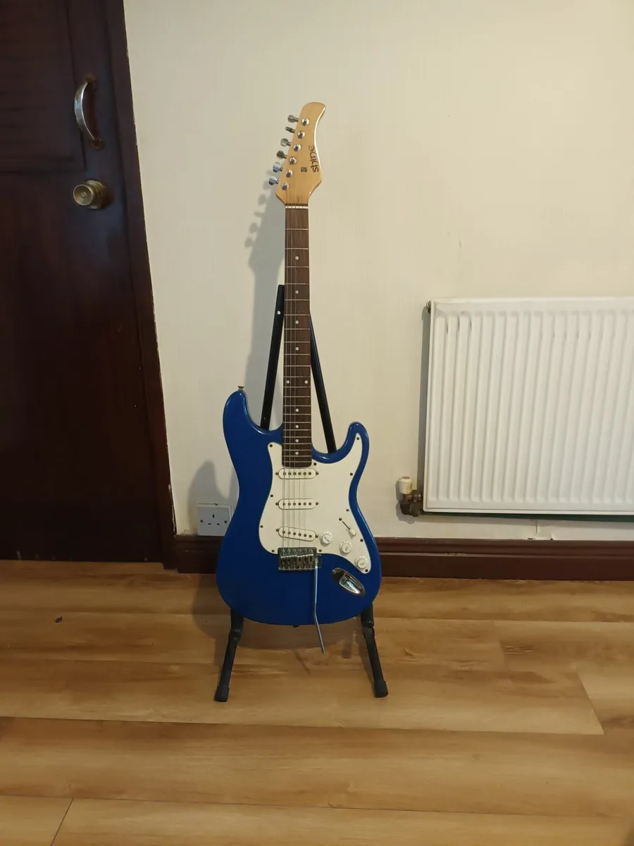 2 x  electric guitars - Image 3