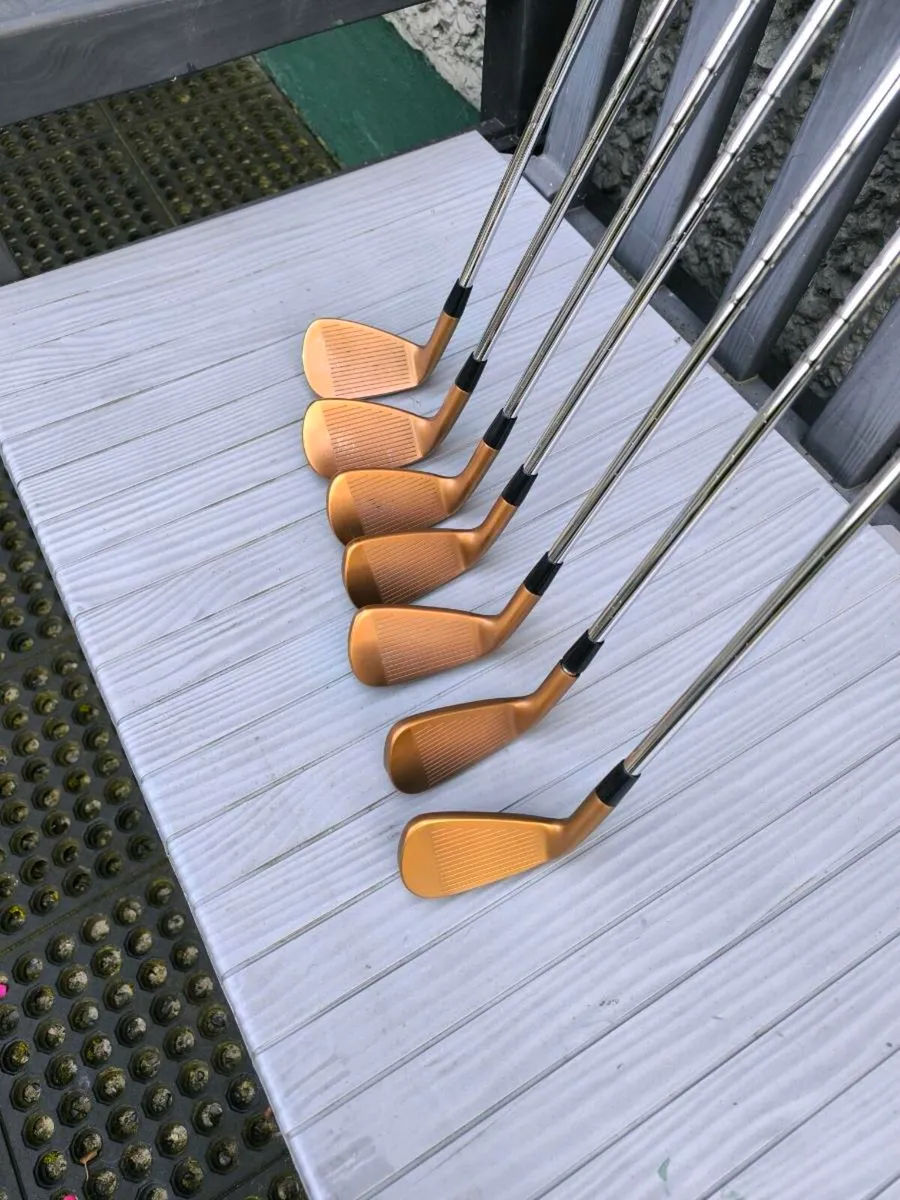 Cobra forged Copper irons - Image 2