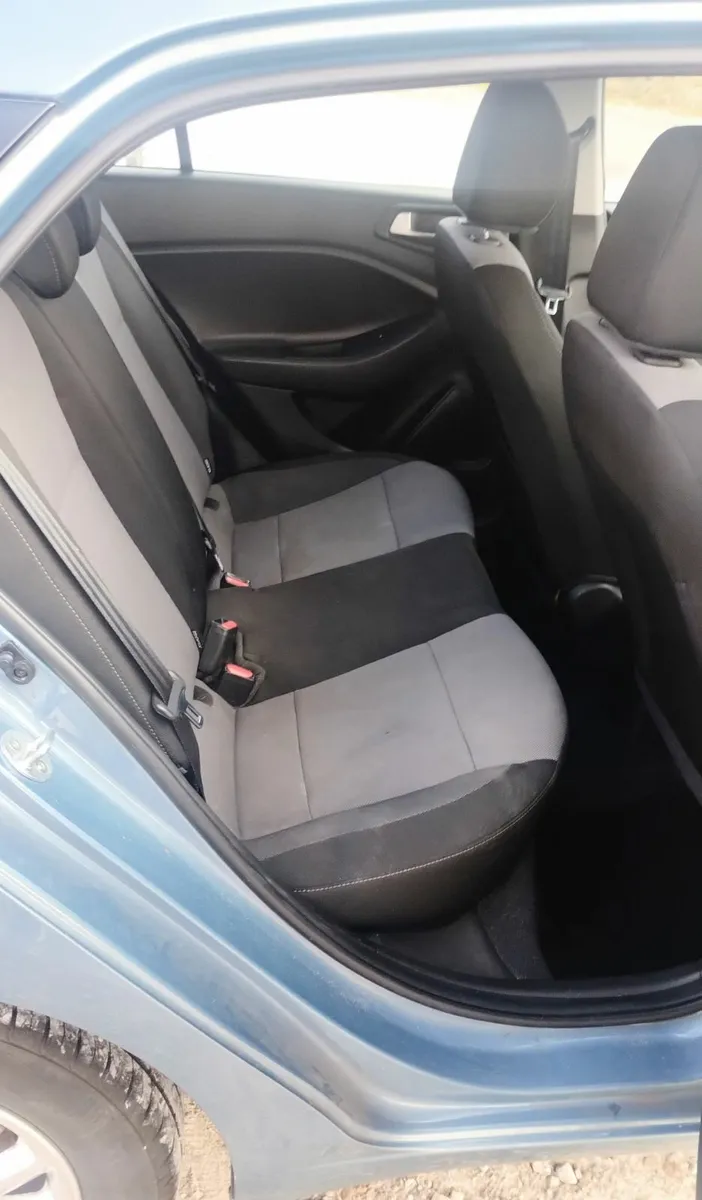 Hyundai i20 2017 - Image 4
