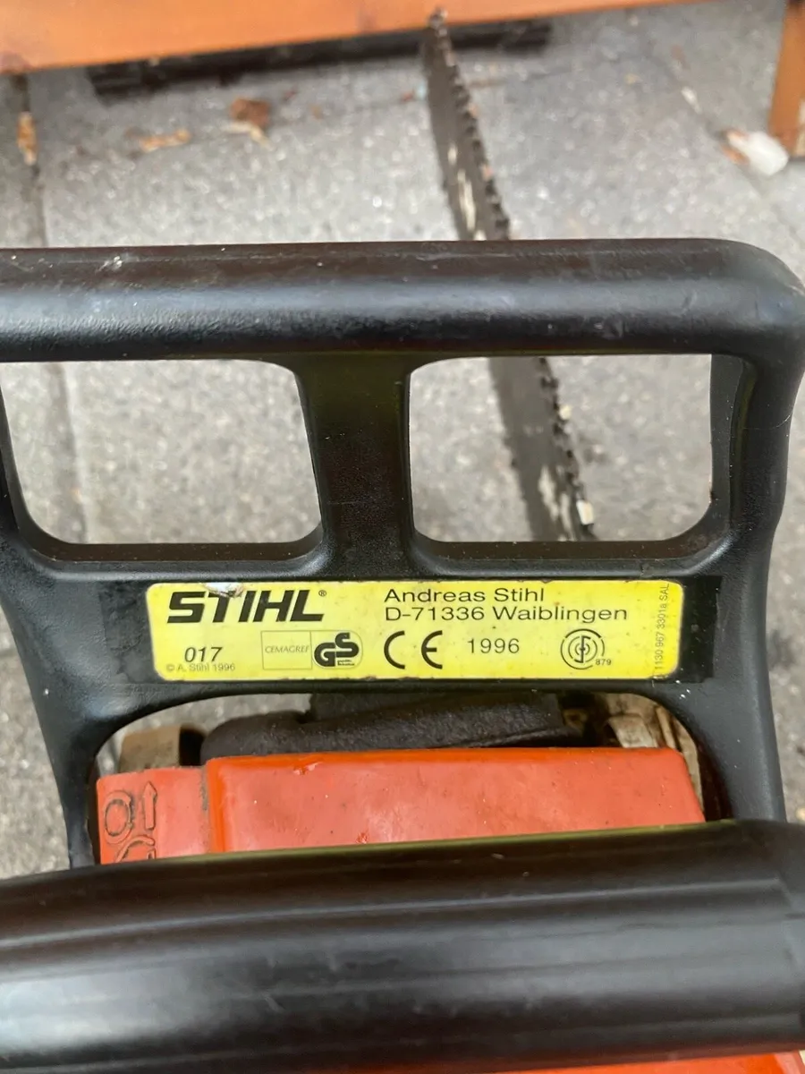 Stihl 017 14 inch bar chain good compression - Image 4