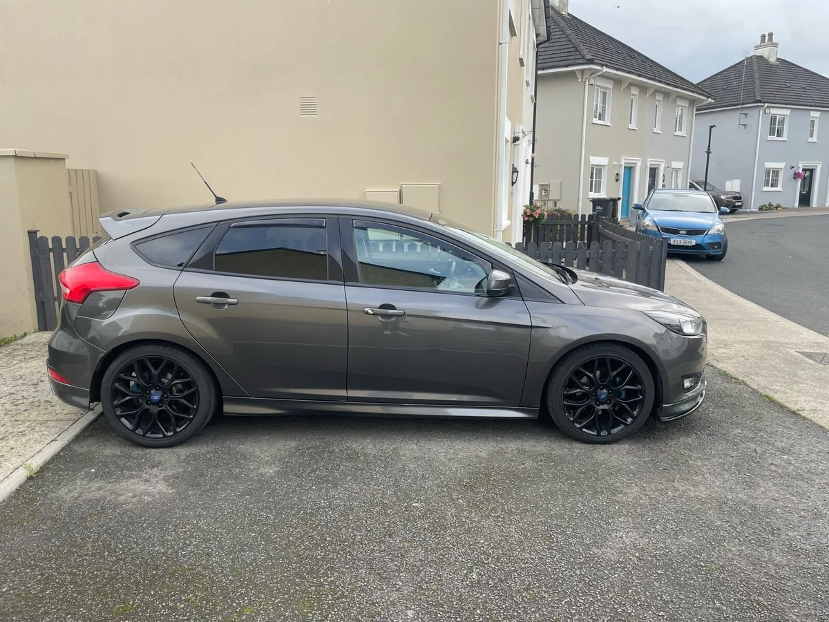 Ford focus 161 nct 3/26 tax 9/25 - Image 2