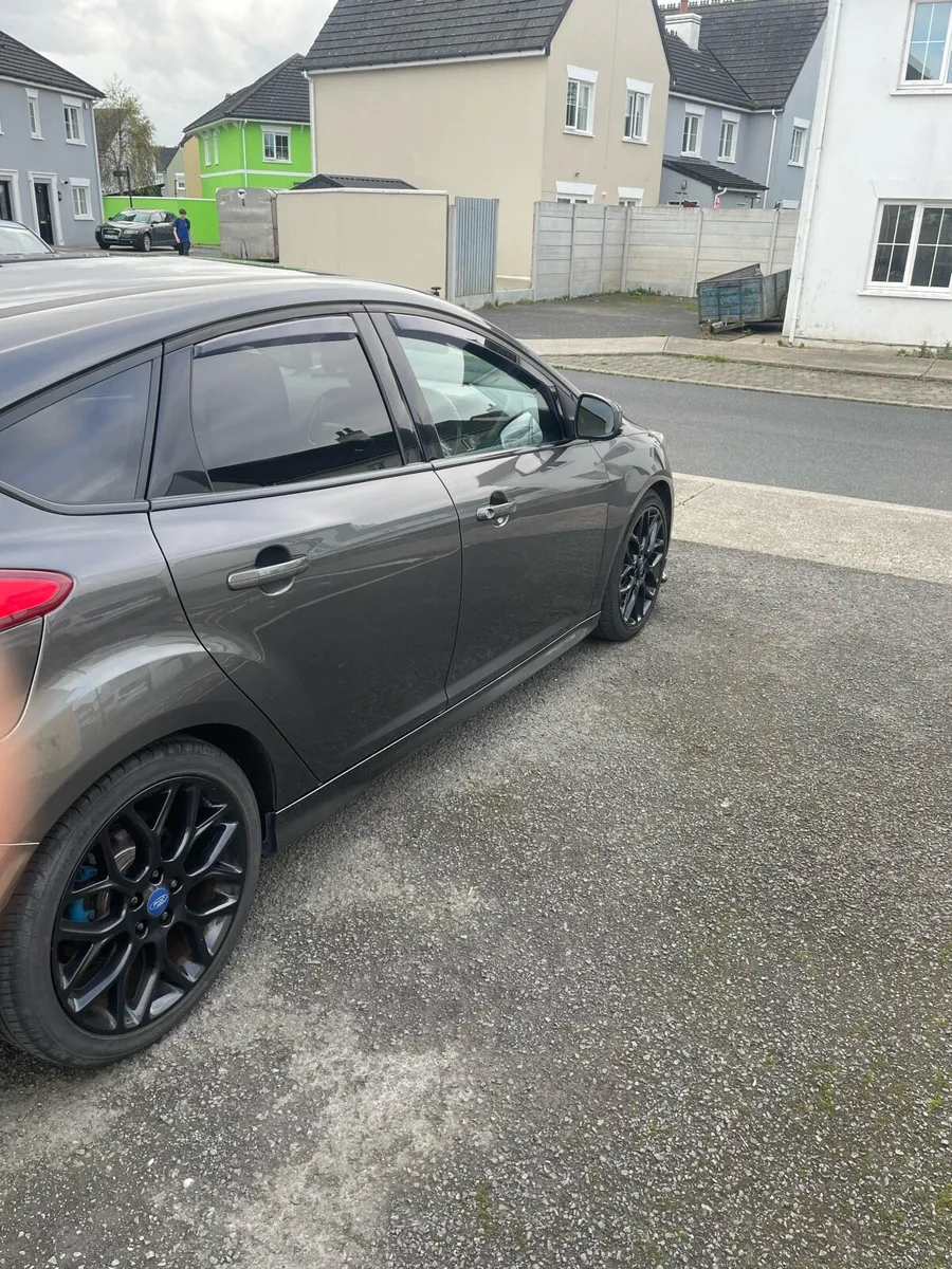 Ford focus 161 nct 3/26 tax 9/25 - Image 4