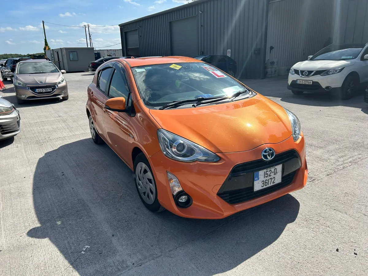 Toyota Aqua 2015 push button start immobiliser - Image 4