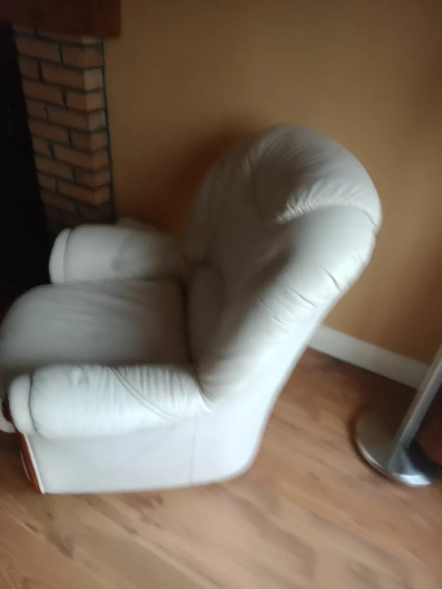 3 1 1. Suite - Image 2