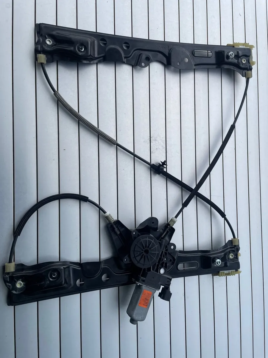 Window Regulator (Ford Ranger) - Image 1