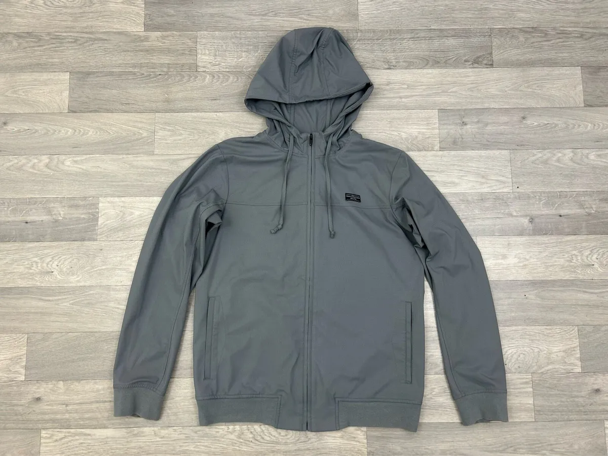 TravisMathew Wanterlust Hoodie Mens Small - Image 1