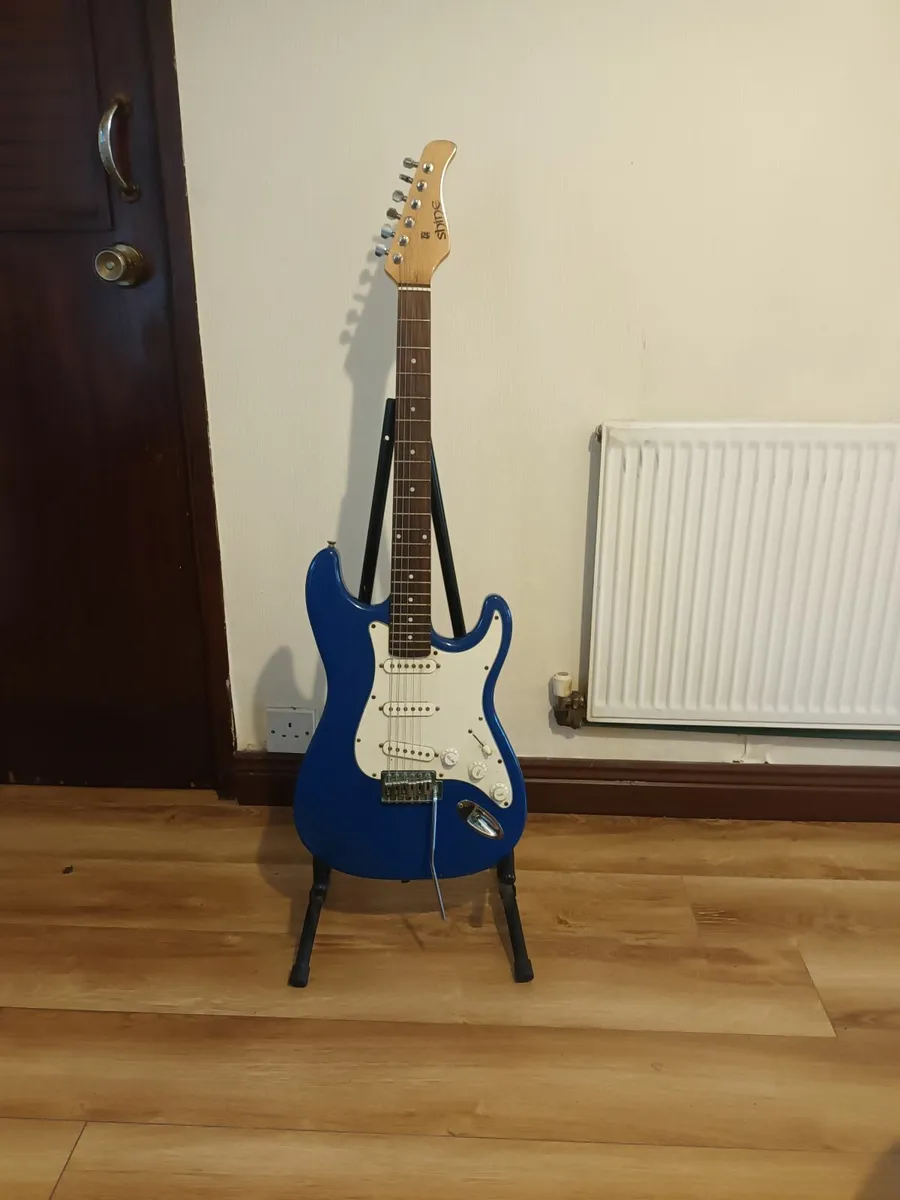 2 x  electric guitars - Image 4