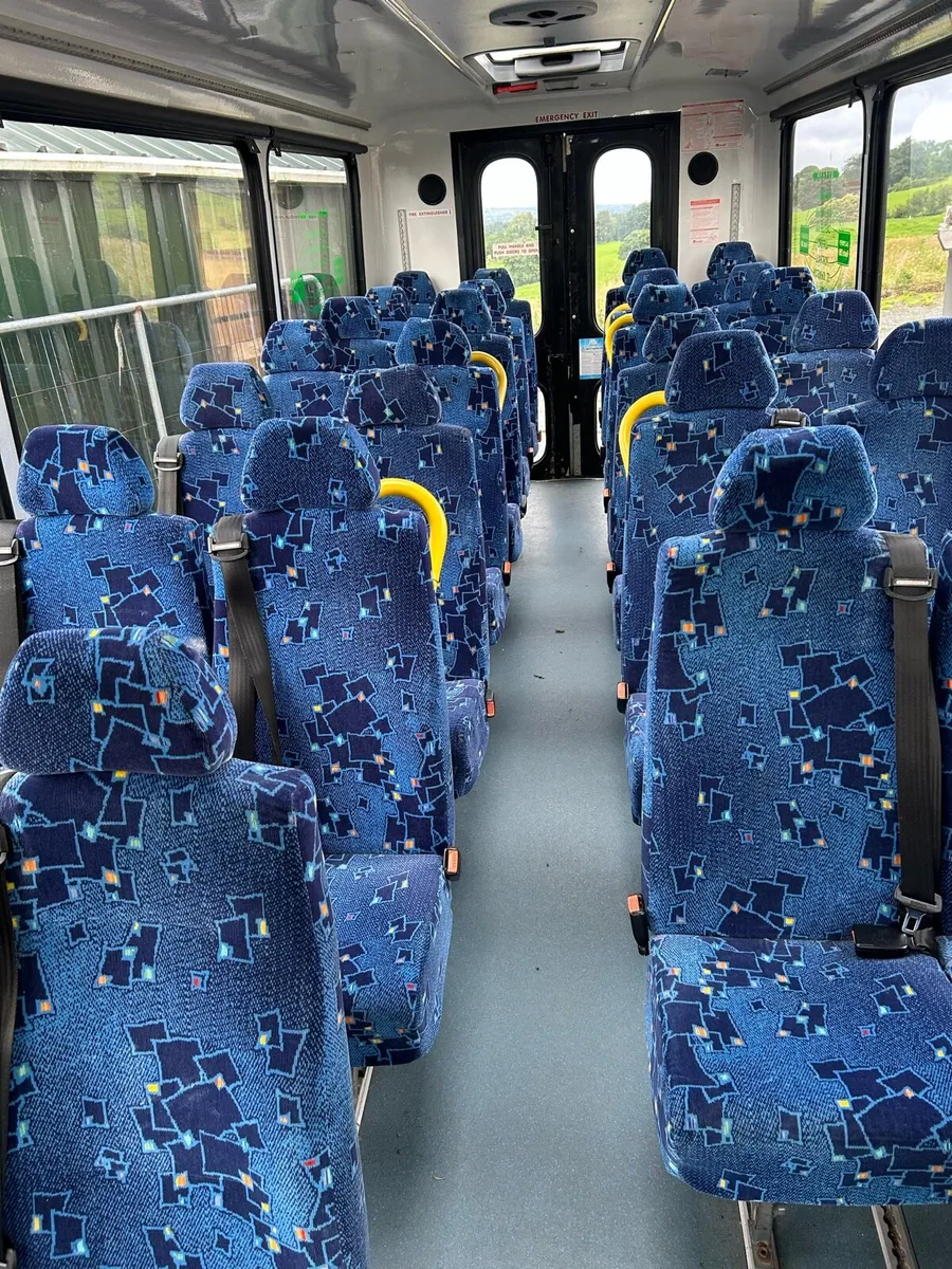 Bus seats - Image 1