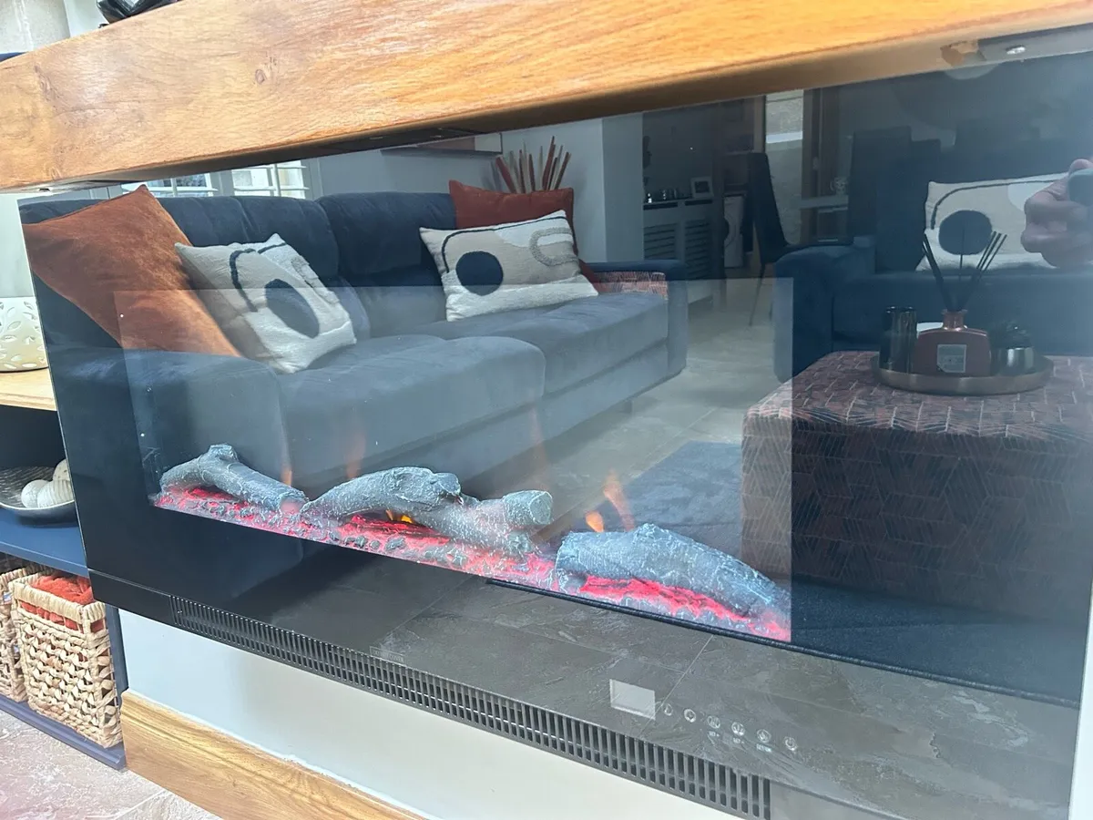 Electric wall mounted fire - Image 3