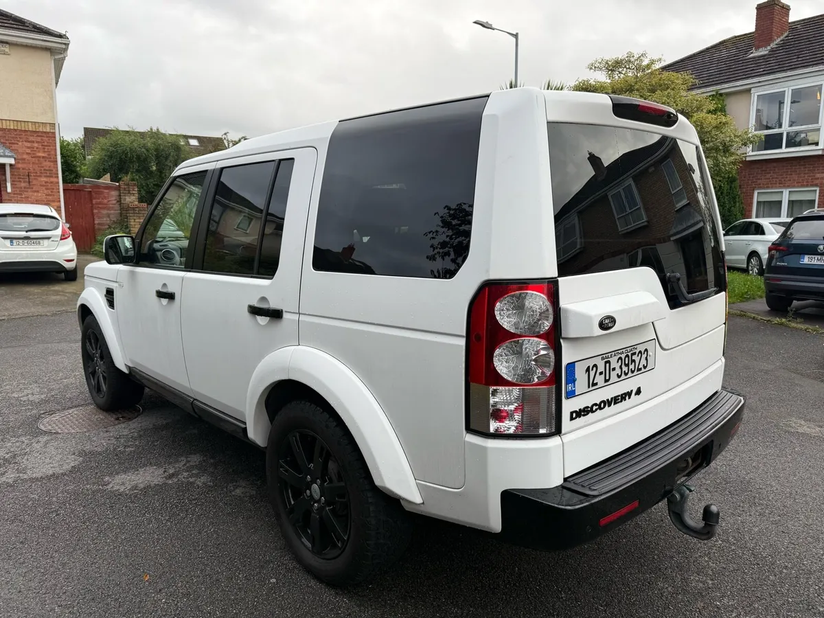 LANDROVER DISCOVERY **5 SEAT UTILITY*LOW MILEAGE** - Image 4