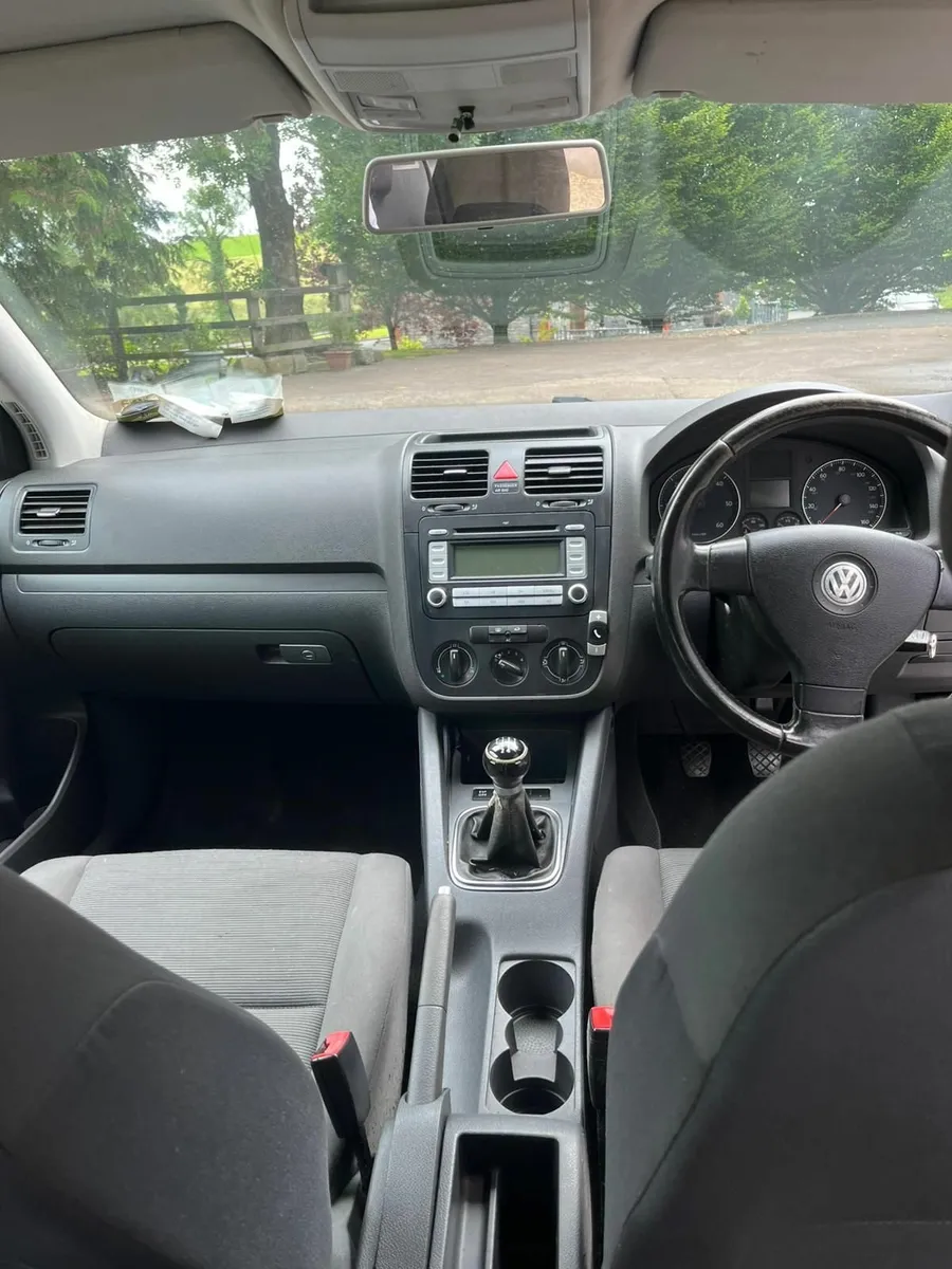 Volkswagen Golf 2008 - Image 4