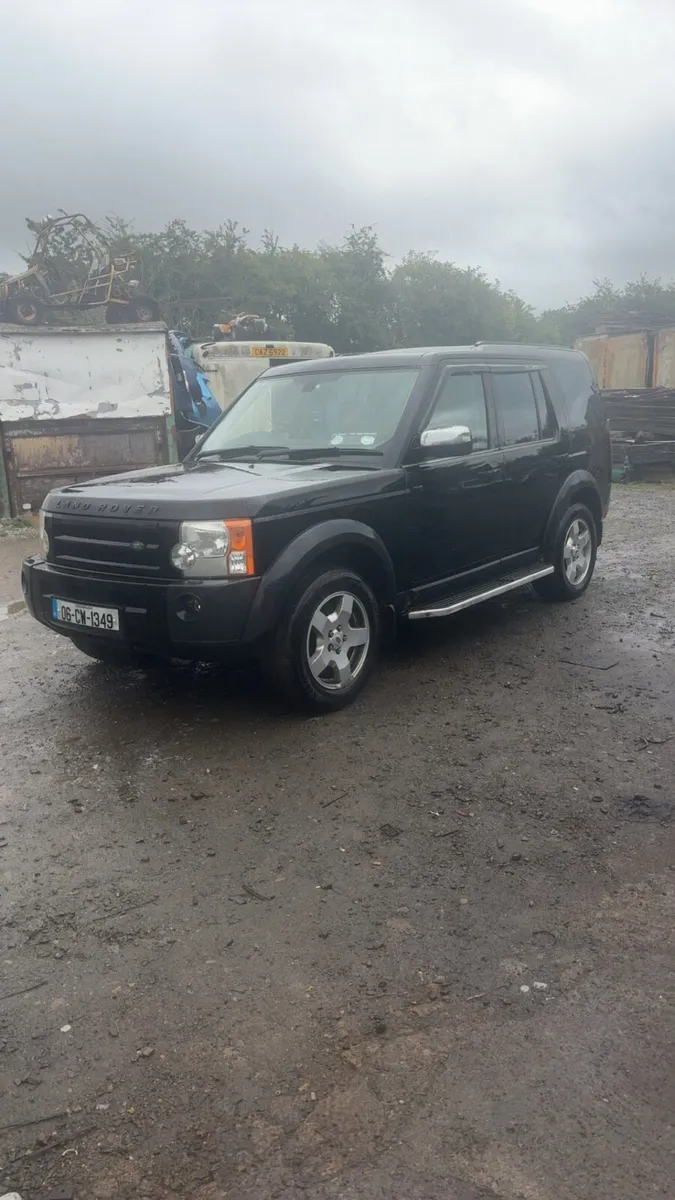 Landrover Discovery for breaking