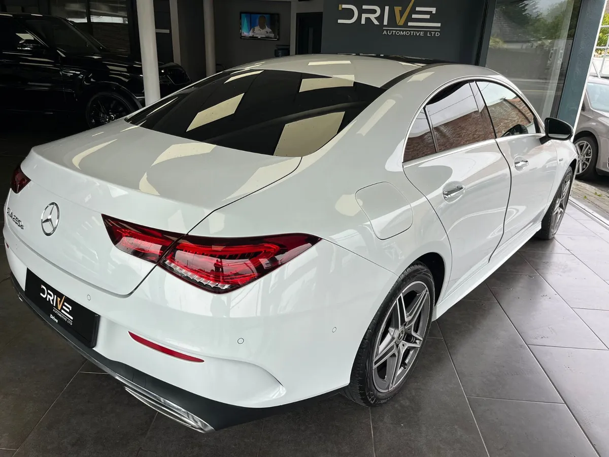 Mercedes-Benz CLA 2020 250 E AMG - Image 3
