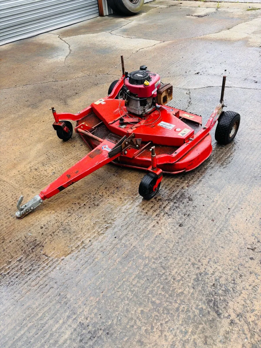 Tow behind lawnmower - Image 2
