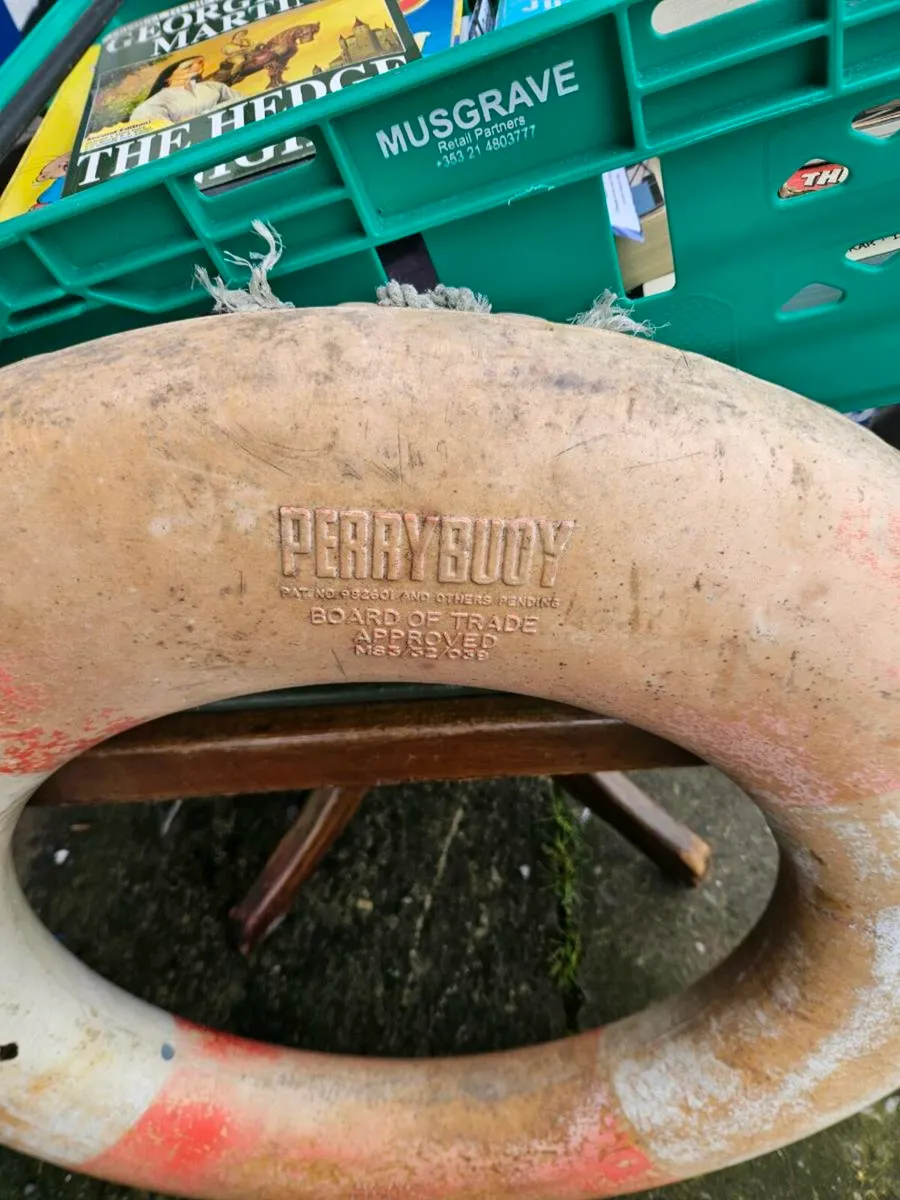 Perry Bouy Life Bouy - Image 3
