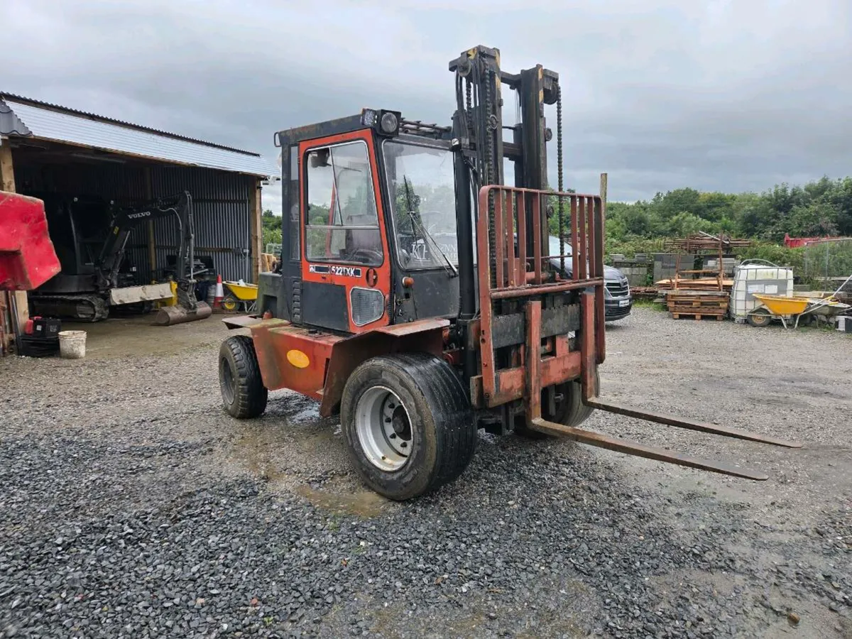3.5 ton forklift lift. - Image 1