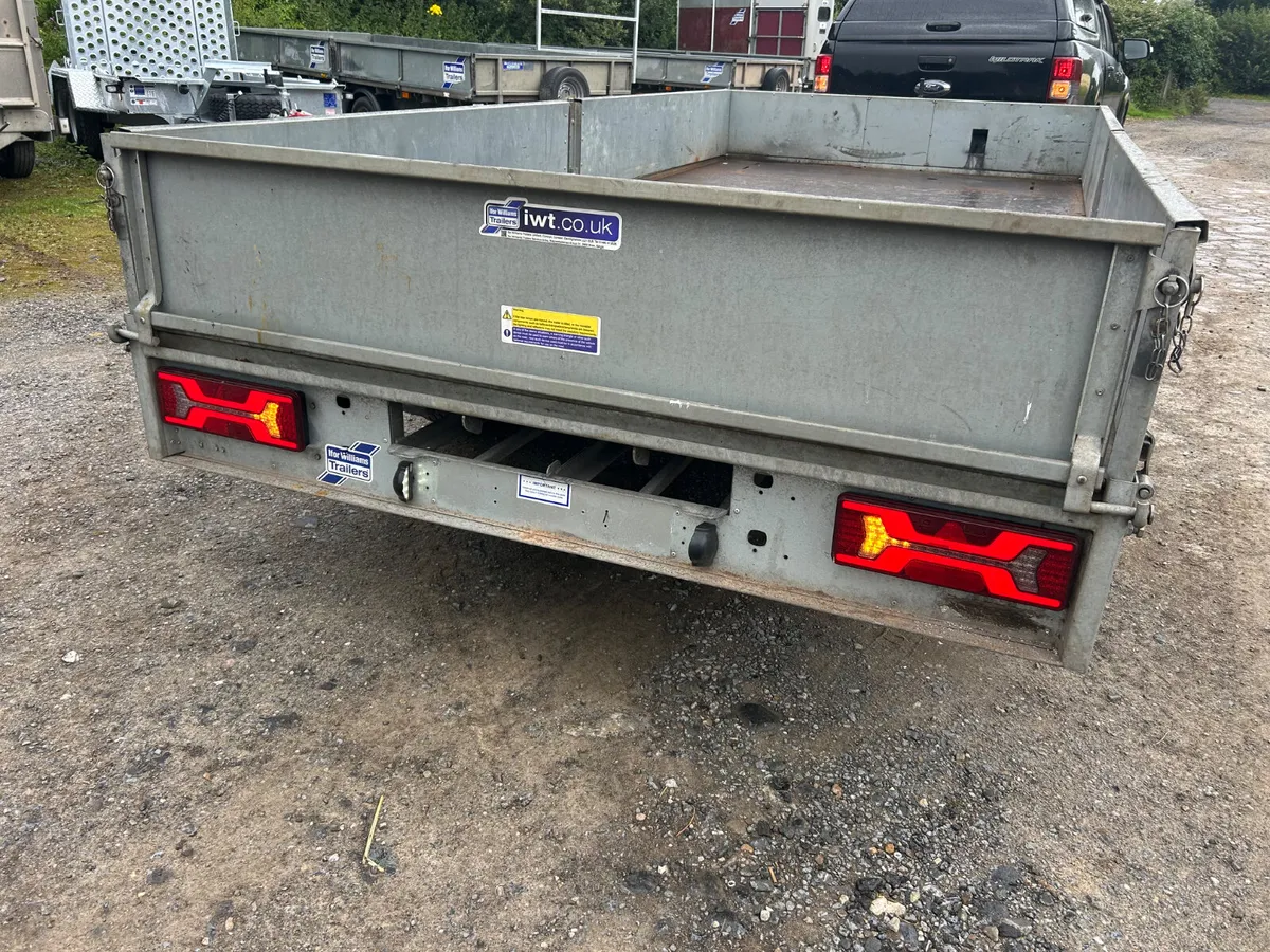Ifor Williams LM146 Tri Axle Dropside Trailer - Image 3