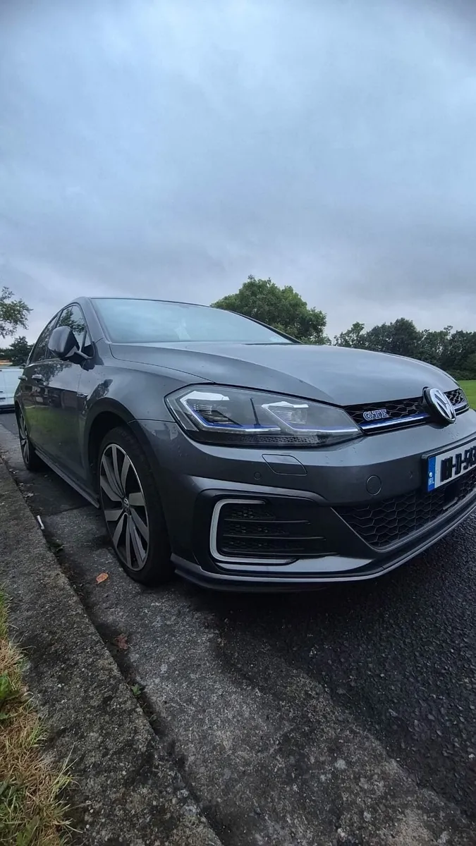 Volkswagen golf GTE plug-in hybrid control - Image 2