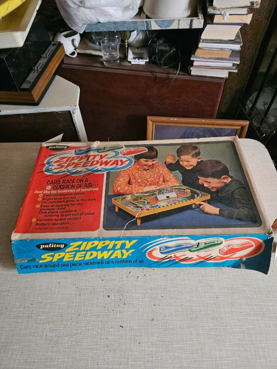 Vintage Palitoy Zippity Speedway - Image 1