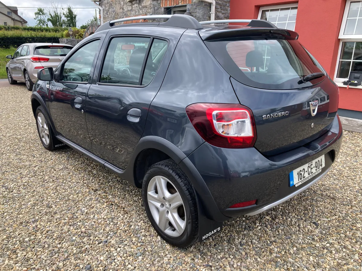 Dacia Sandero Stepway 2016 Diesel - Image 3