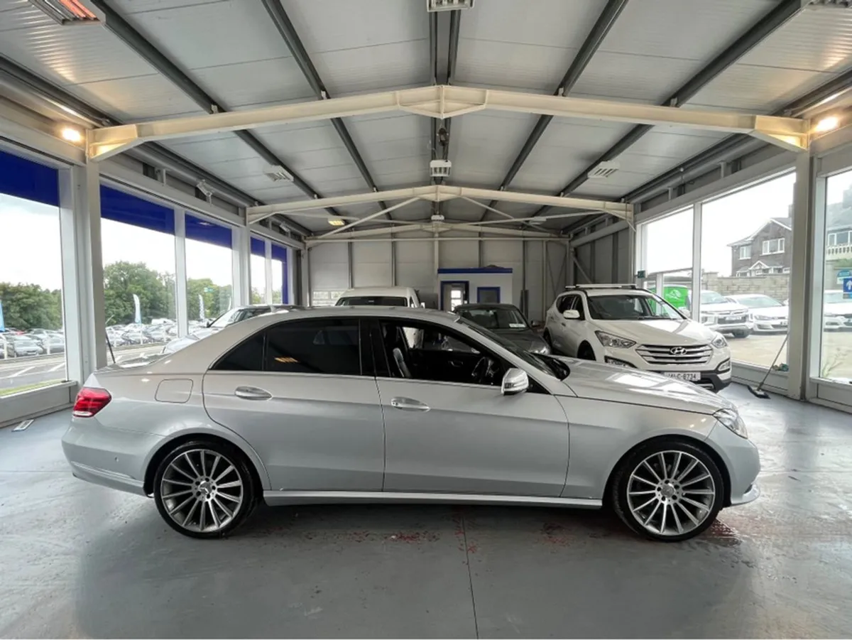 Mercedes-Benz E-Class 220 CDI Blue Efficiency SE - Image 4