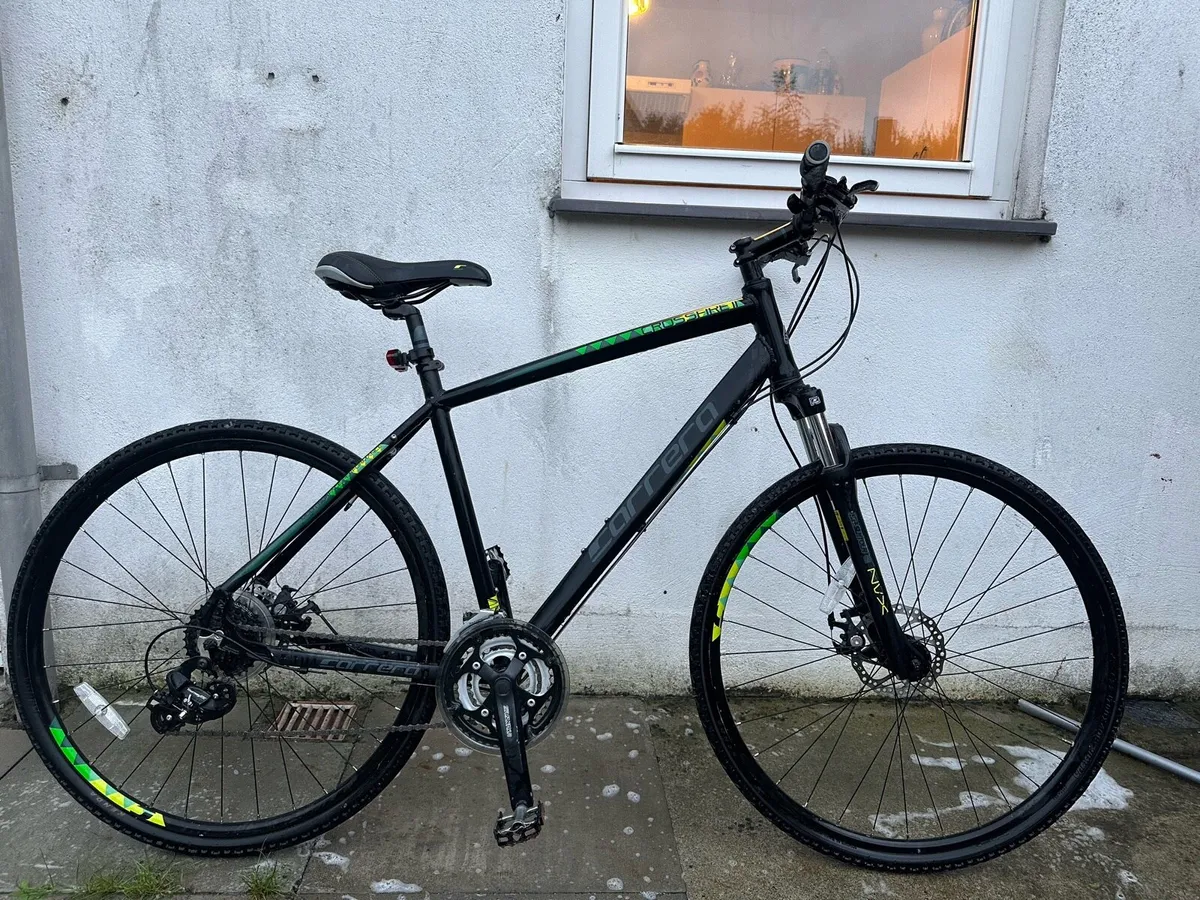 Mountain bike - Image 1