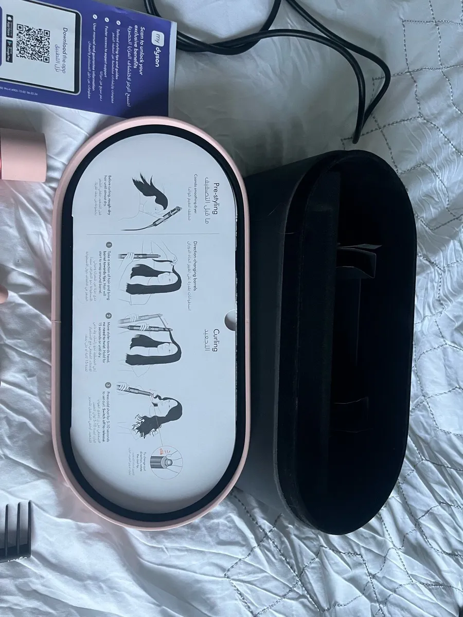 Dyson Airwrap - As New! - Image 3