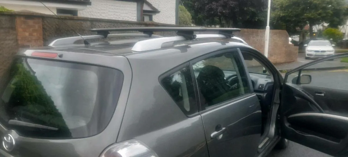 Toyota Corolla Verso 2006 Auto. 7 Seats. €1,450 - Image 2